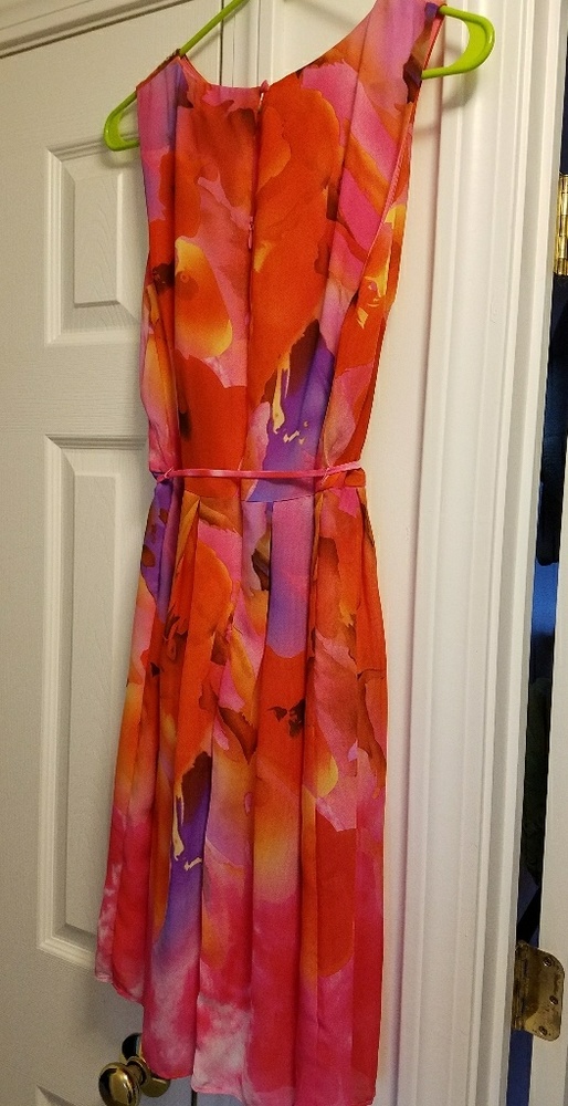 Girl's dress